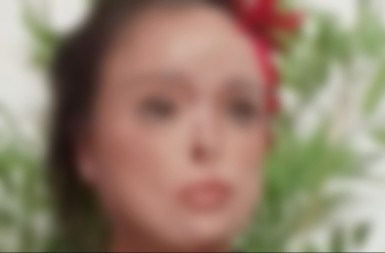 Bivši muž joj kiselinom uništio lice: Izgubila oba oka, sada ih iscrtava šminkom (FOTO)